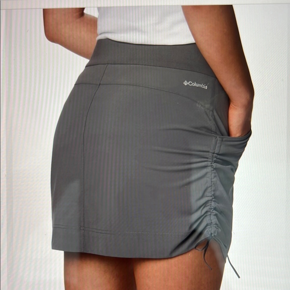 Columbia Gray Women’s Active Skort with Side Ruched Detail